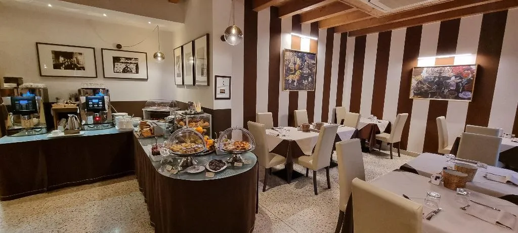 Restaurant, Unaway Ecohotel Villa Costanza Venezia, Venice
