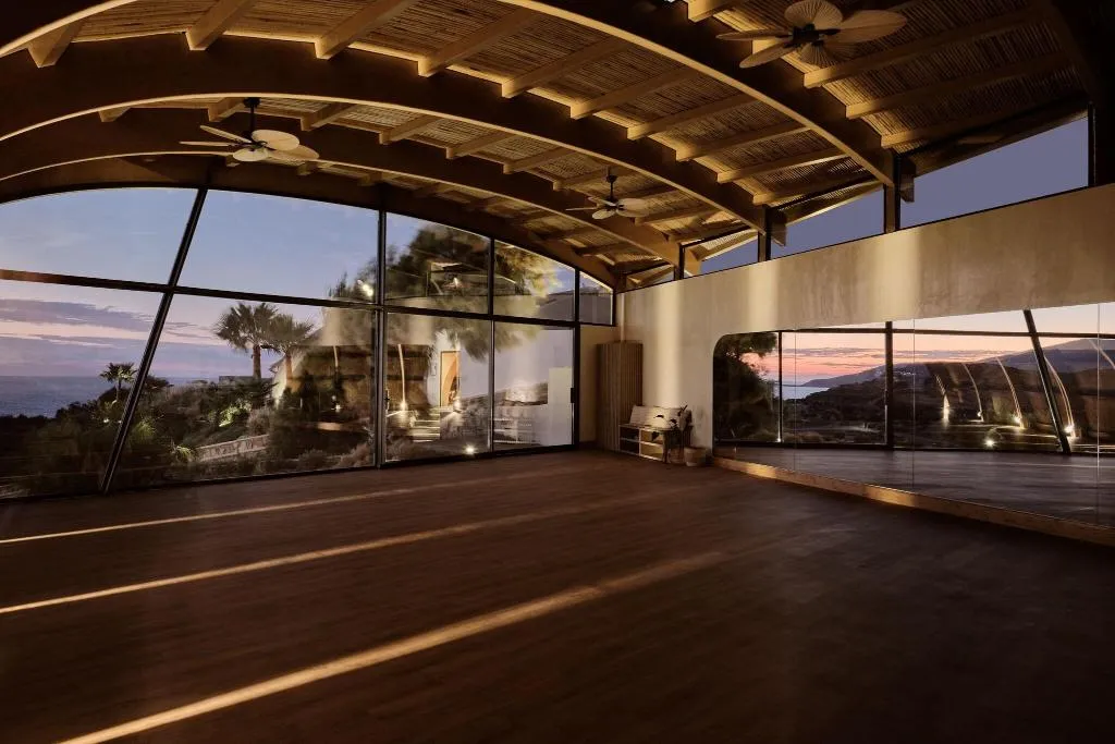 Sports and Entertainment, Acro Wellness Suites - Adults Only, Crete