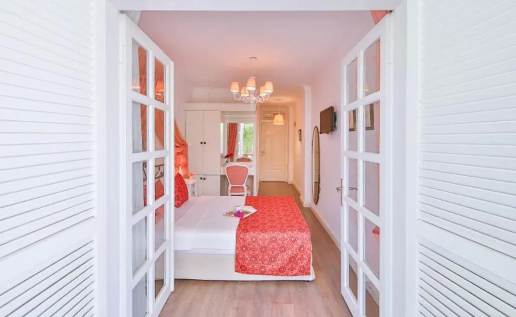Room DELUXE ONE BED Room, Alacati Sorf Hotel, Izmir