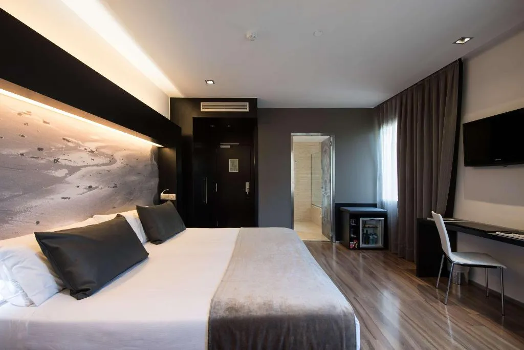 Room, Catalonia Catedral, Barcelona