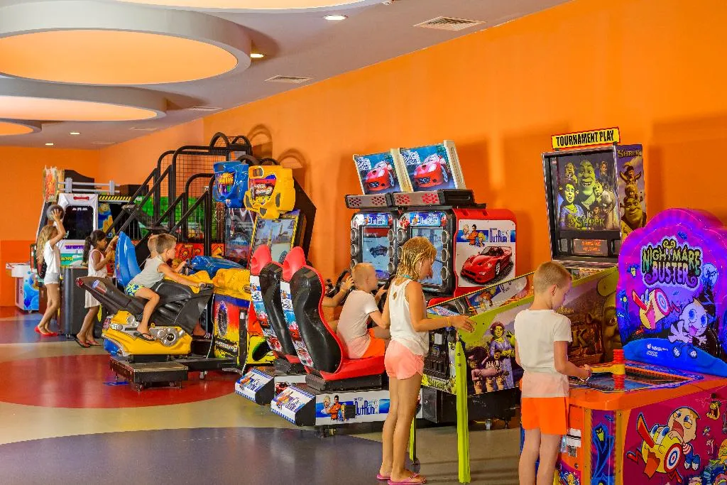 Sports and Entertainment, Royal Holiday Palace, Antalya