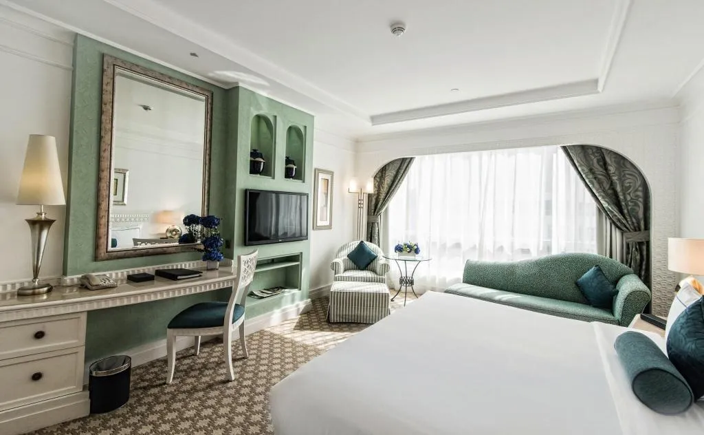 Room, Habtoor Grand Resort, Autograph Collection, Dubai