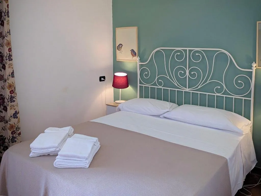 Room, La Locanda Dell Arte, Naples