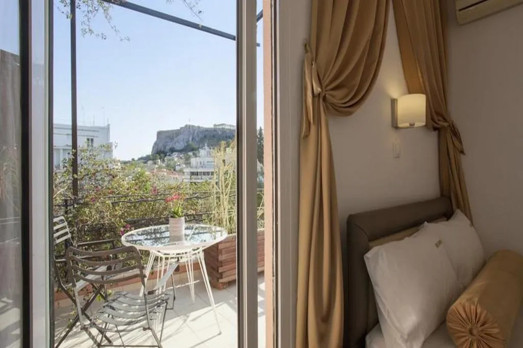FAMILY ROOM WITH VIEWS Room, Metropolis, Athens