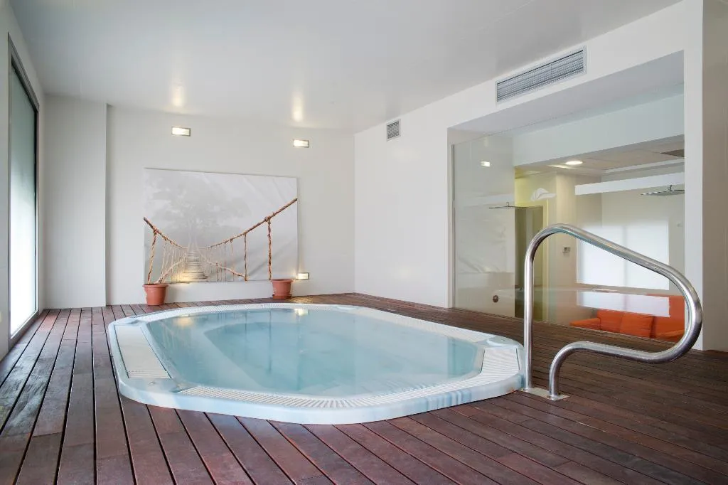 Sports and Entertainment, Hotel Bahía Calpe by Pierre & Vacances, Costa Blanca