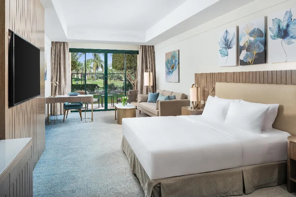 DOUBLE PREMIER Room, Hilton Pyramids Golf, Cairo