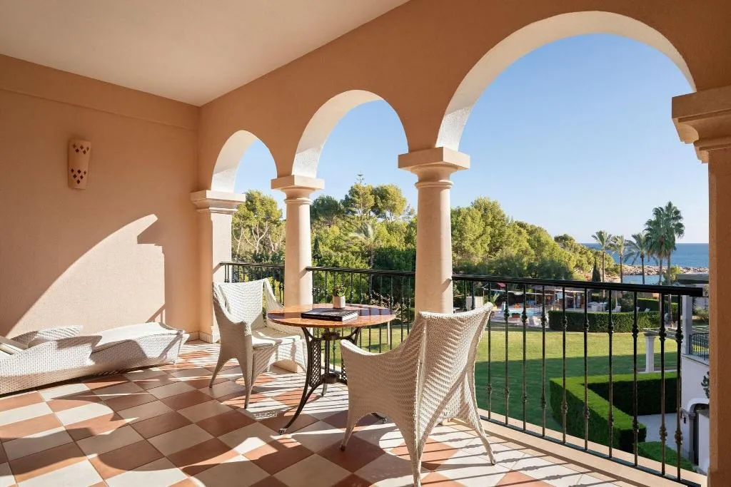 JUNIOR SUITE SEA VIEW Room, The St. Regis Mardavall Resort, Majorca