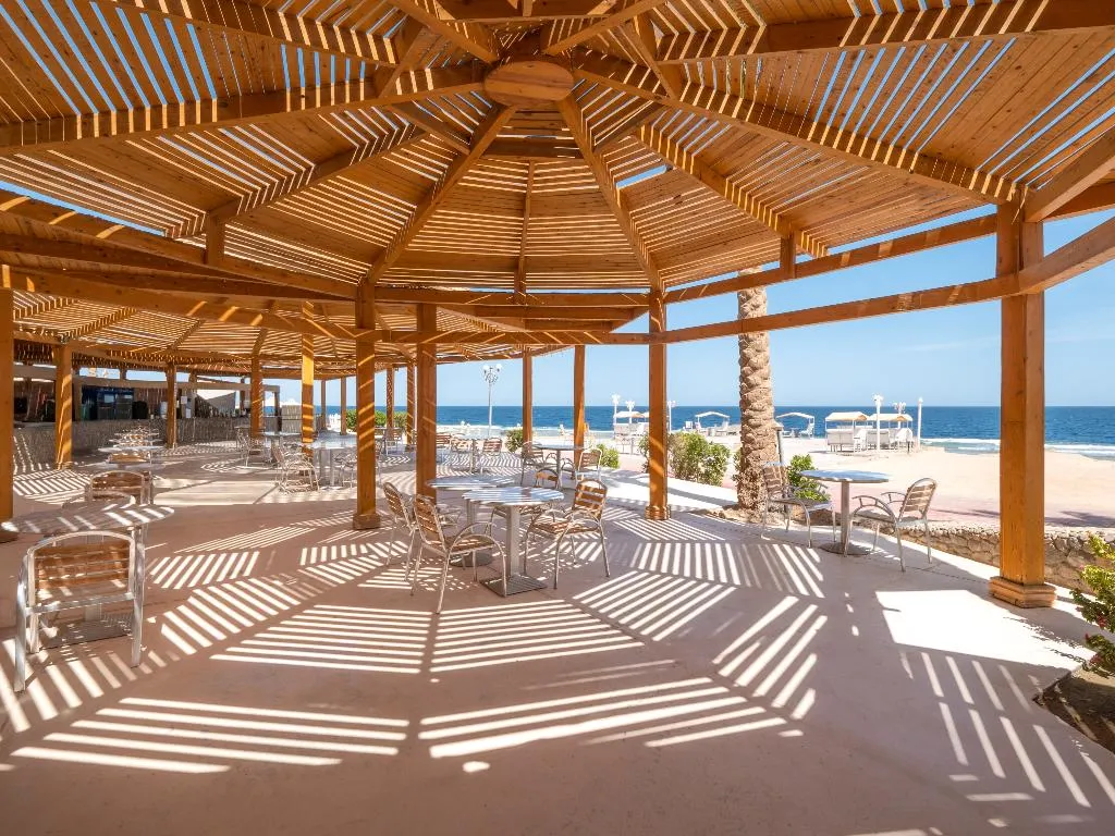 Bar, Serenity Alpha Beach, Red Sea Riviera