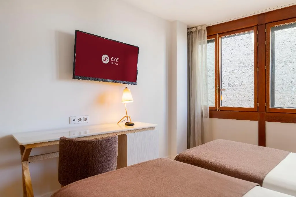 DOUBLE STANDARD Room, Dorma Casa de los Linajes, Madrid