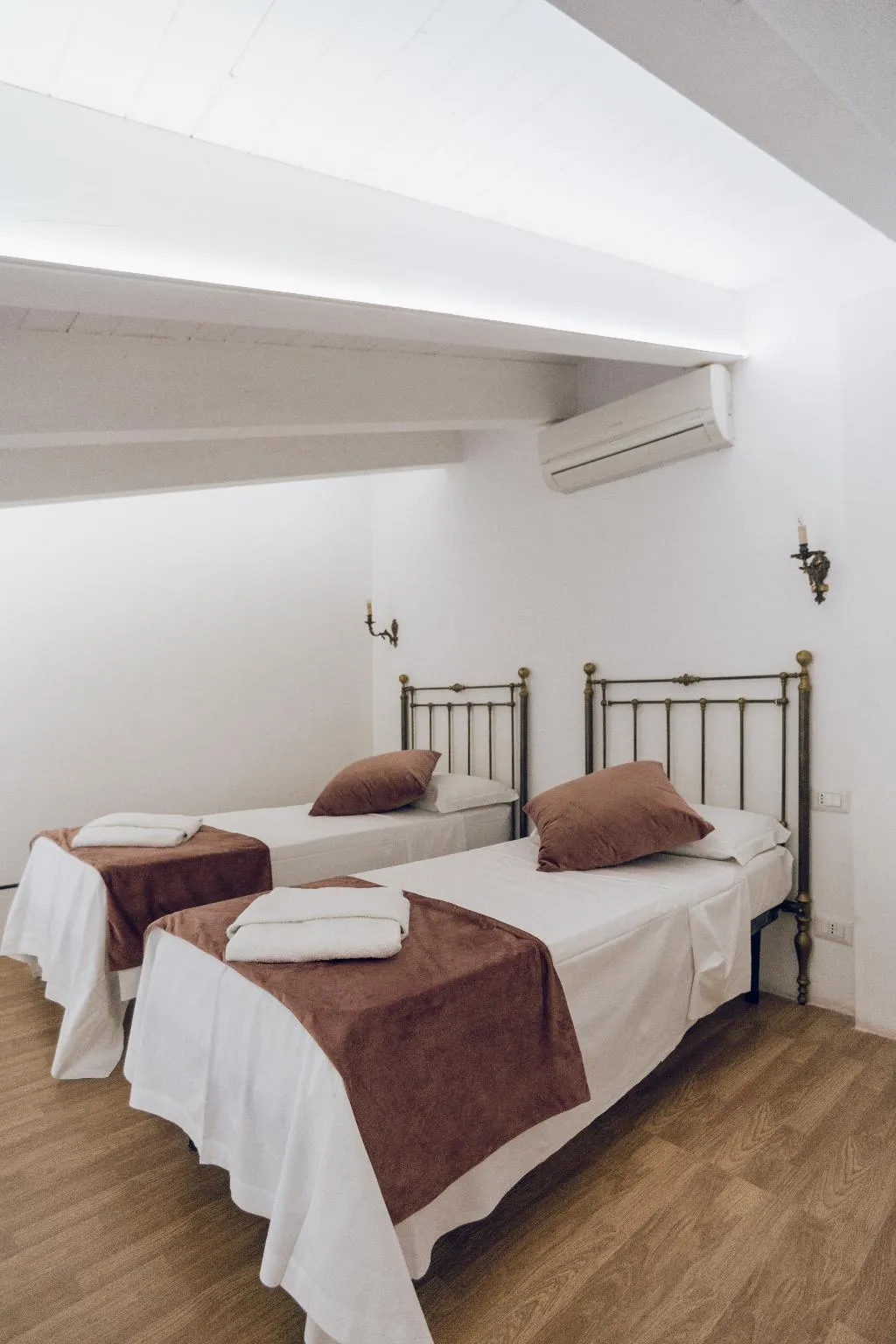 QUADRUPLE SUPERIOR Room, Agriturismo Leano, Palermo