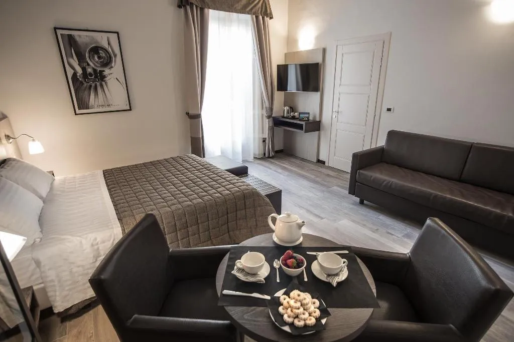 Room, B&B Dimore le Leopoldine, Florence