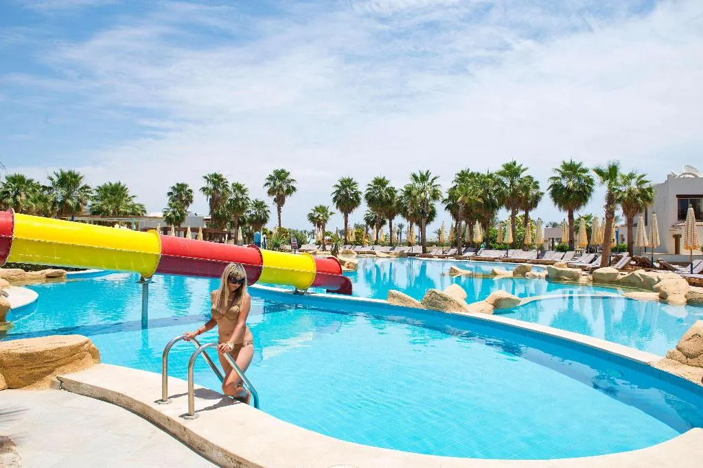 Pool, Amphoras Aqua, Red Sea Riviera