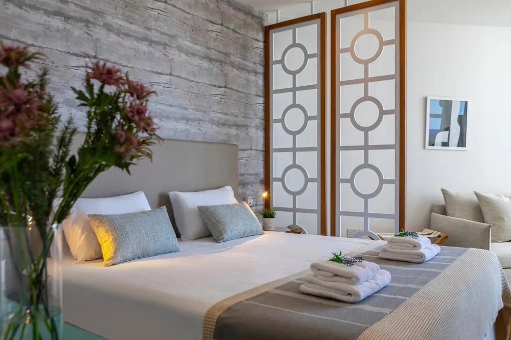 Double or Twin PREMIUM Room, Leonardo Plaza Cypria Maris Beach Hotel & Spa, Cyprus