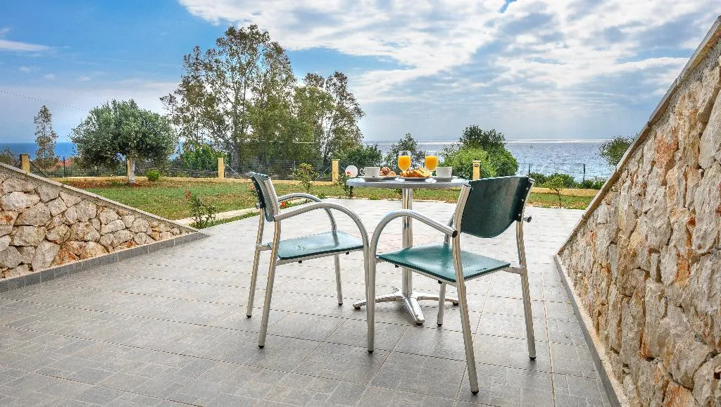 DOUBLE CLASSIC Room, Summer Sun, Kefallinia