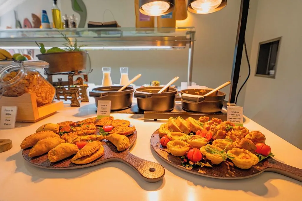 Restaurant, Jardim Da Lapa By Shiadu, Lisbon