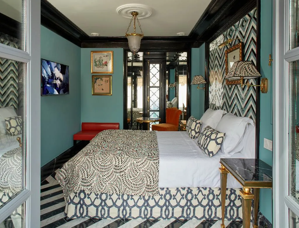 DOUBLE WITH TERRACE Room, Triana House, Seville