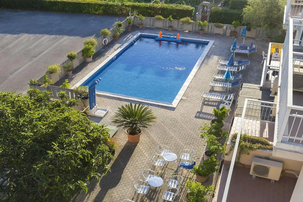 Pool, La Darsena, Perugia
