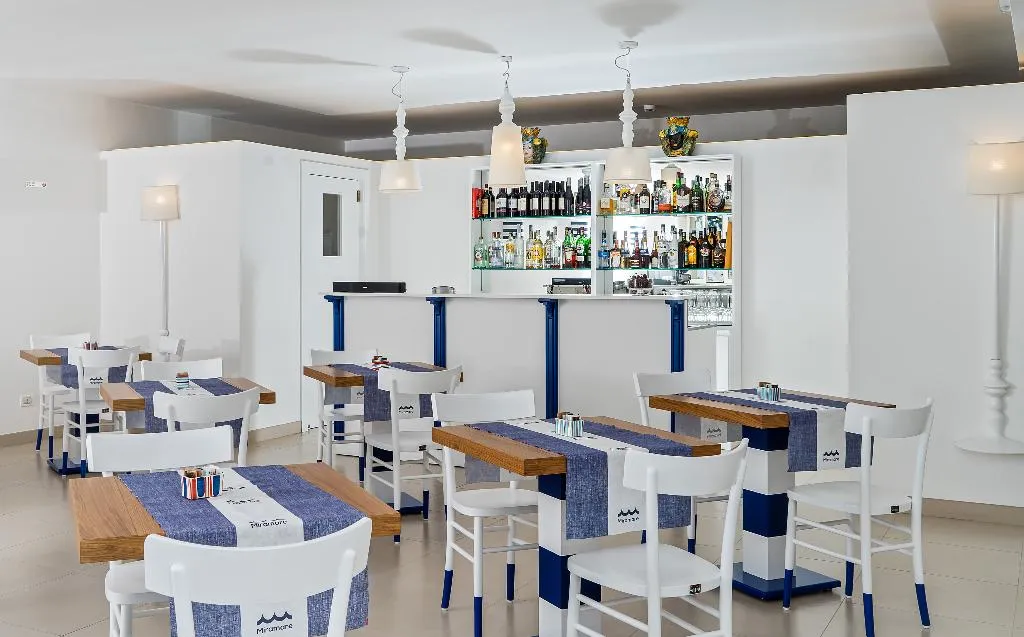 Restaurant, Hotel Miramare, Naples
