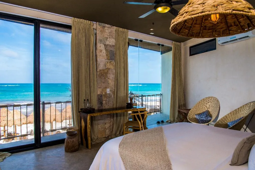 DOUBLE DELUXE OCEAN FRONT Room, Tata Tulum, Cancun Area