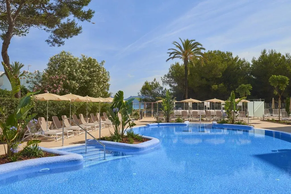 Sports and Entertainment, Hipotels Bahia Cala Millor Only Adults, Majorca