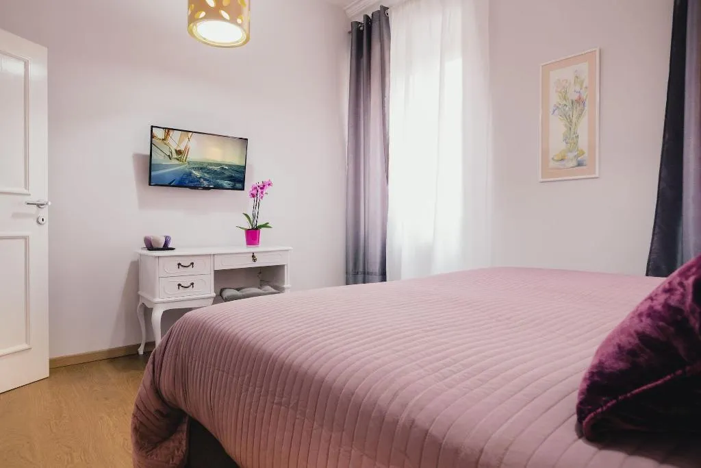Room, D&A Center Apartments, Istria