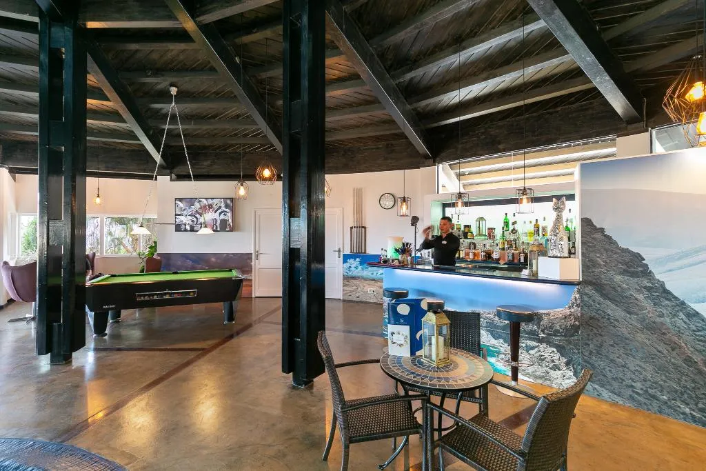 Bar, Hotel LIVVO Risco del Gato Suites, Fuerteventura