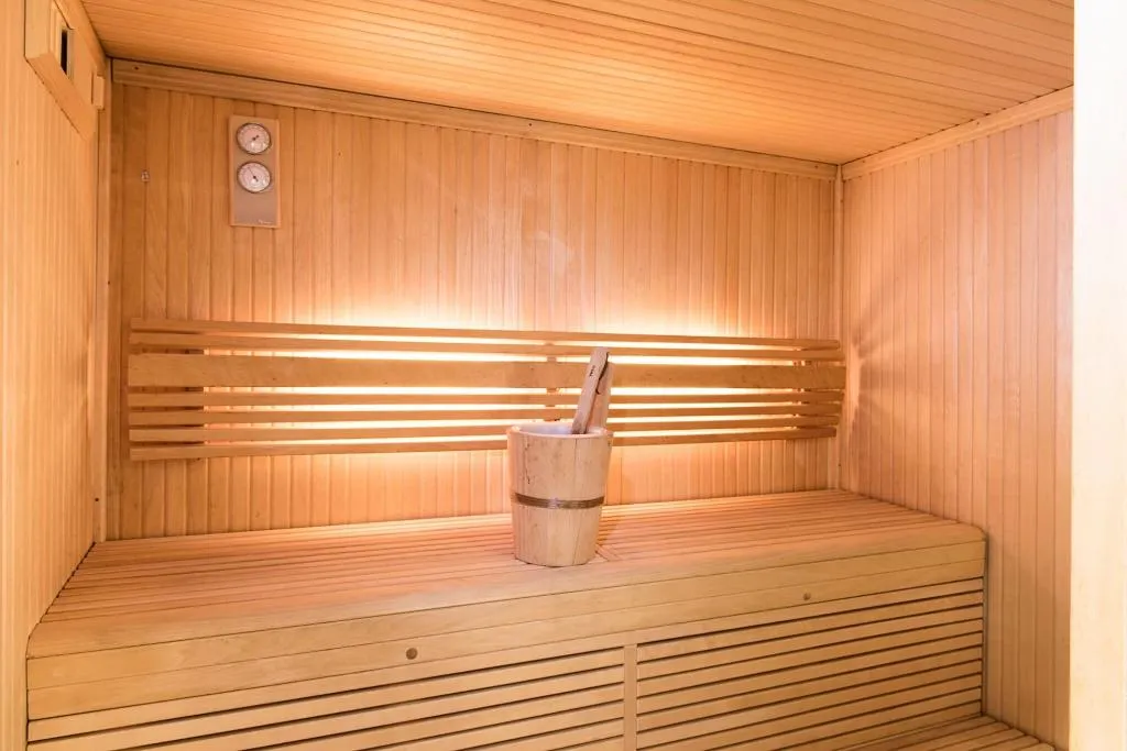 Sports and Entertainment, Albergo Il Rientro, Perugia