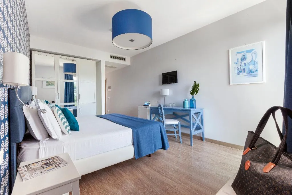 DOUBLE STANDARD Room, Vista Di Capri, Naples