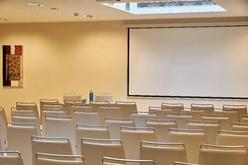 Conferences, NH Sants Barcelona, Barcelona