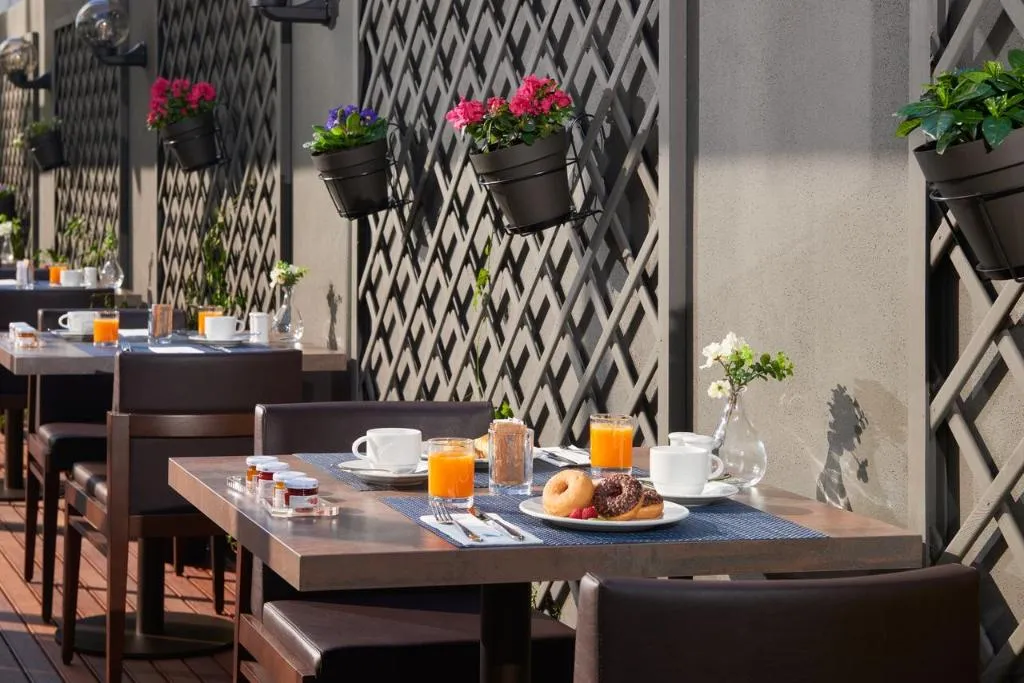 Terrace, Timbre Heroismo, Porto