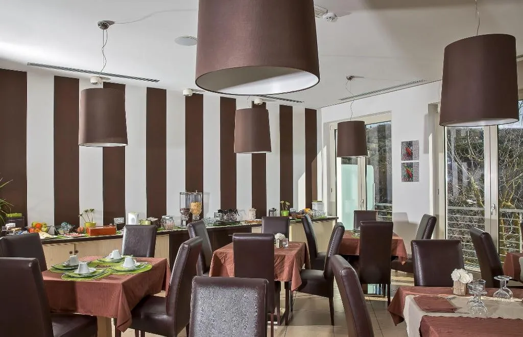 Restaurant, Demariahouse, Naples