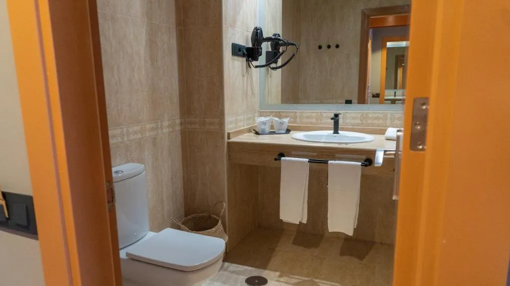 Double or Twin STANDARD Room, Coral Cotillo Beach, Fuerteventura