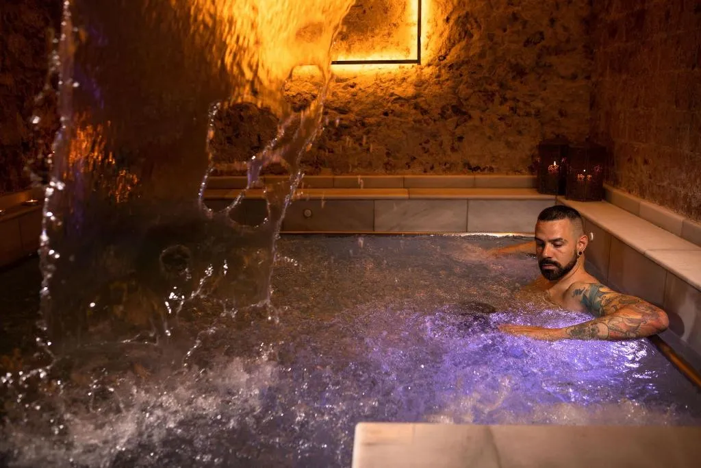 Sports and Entertainment, Hotel Balneario Broquetas, Barcelona