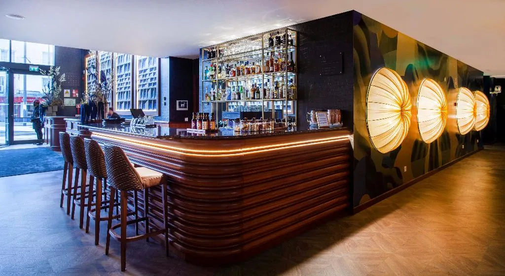 Bar, Wine & Books Porto Hotel, Porto