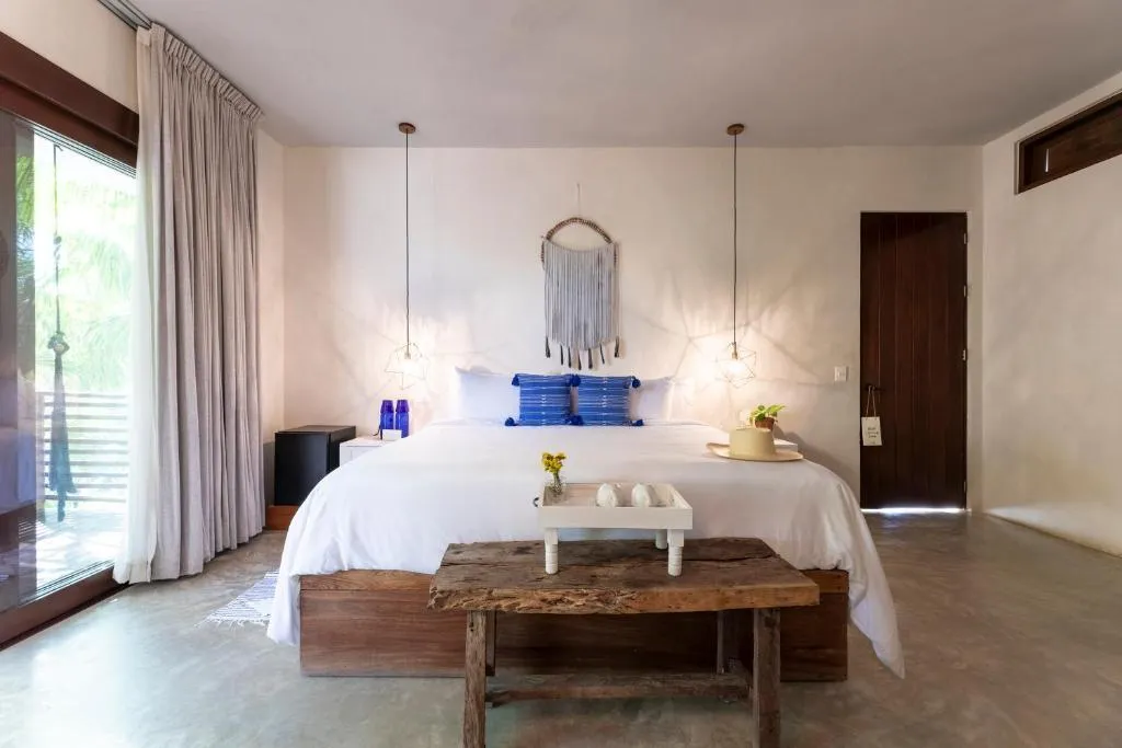 JUNIOR SUITE DELUXE TWO BEDROOM Room, Lula Seaside Boutique Hotel, Cancun Area
