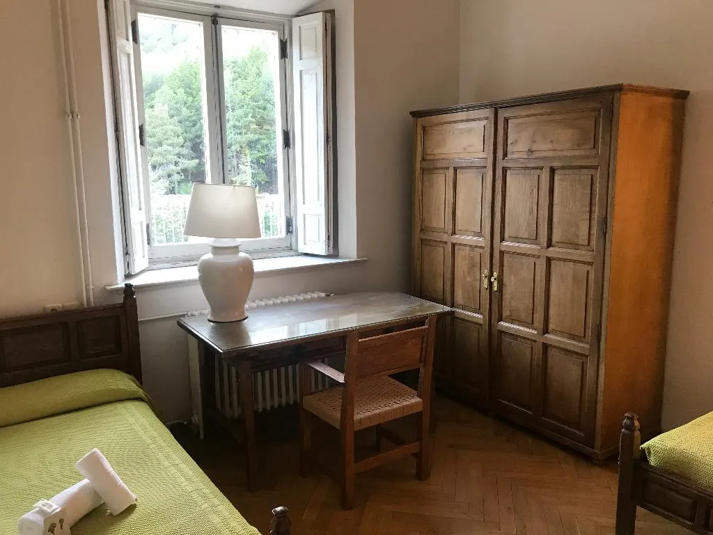 Double or Twin STANDARD Room, Hospederia Santa Cruz, Madrid