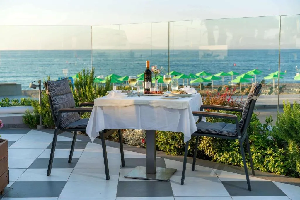 Terrace, Aegean Pearl Hotel, Crete