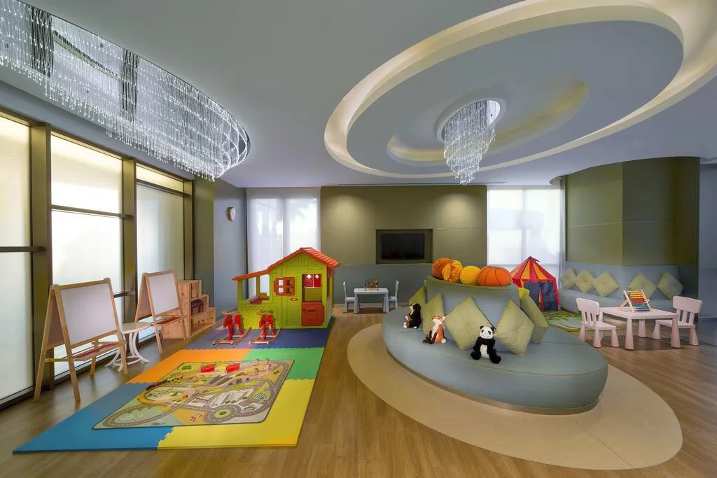 Sports and Entertainment, Hyatt Regency Creek Heights Residences, Dubai