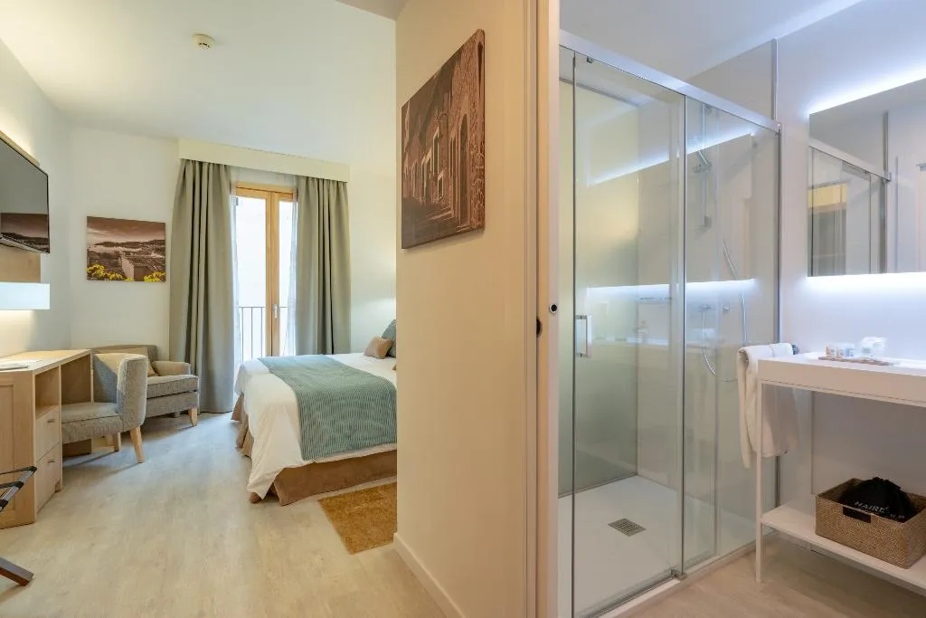 Double or Twin STANDARD Room, Soller Plaza, Majorca