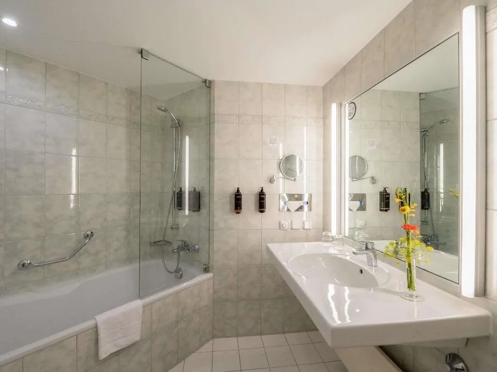 DOUBLE PREMIUM Room, Mercure Berlin Tempelhof, Berlin