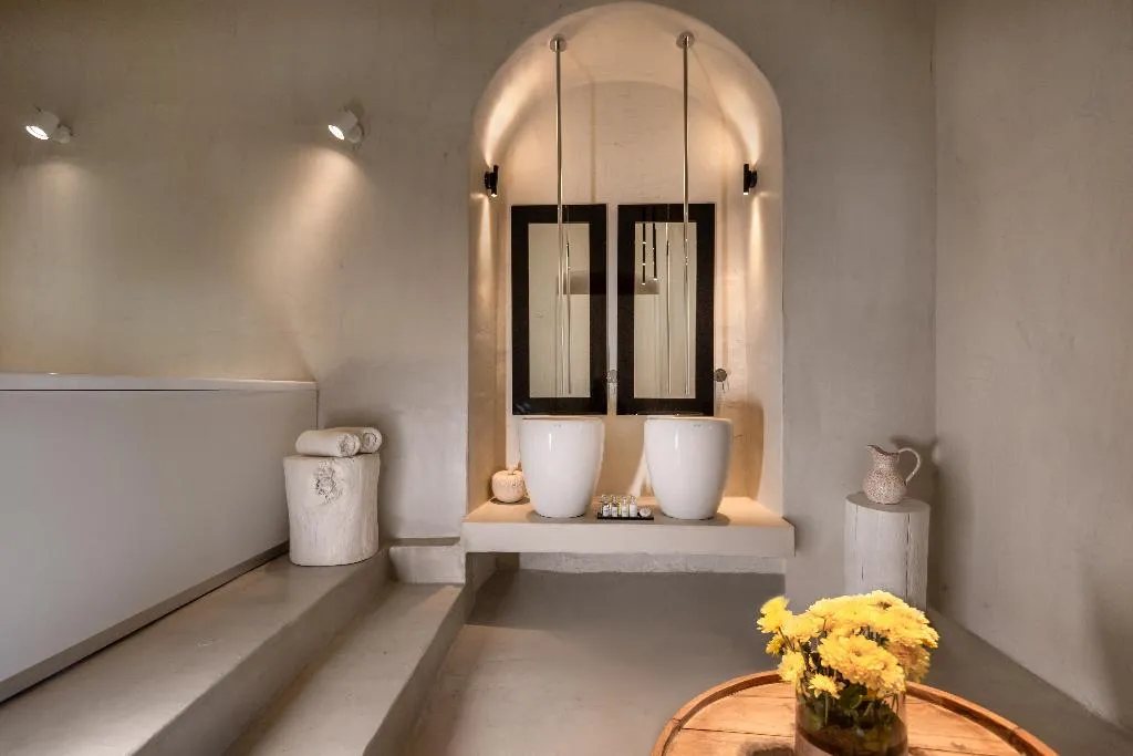 SUITE WITH JACUZZI Room, Mythical Blue Luxury Suites, Santorini