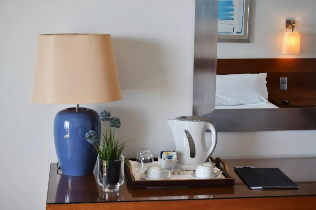 DOUBLE SINGLE USE CLASSIC SEA VIEW Room, Madeira Regency Cliff, Madeira