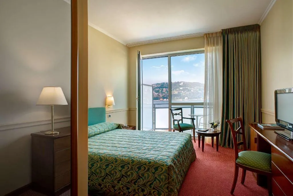 Room, Barchetta Excelsior, Milan