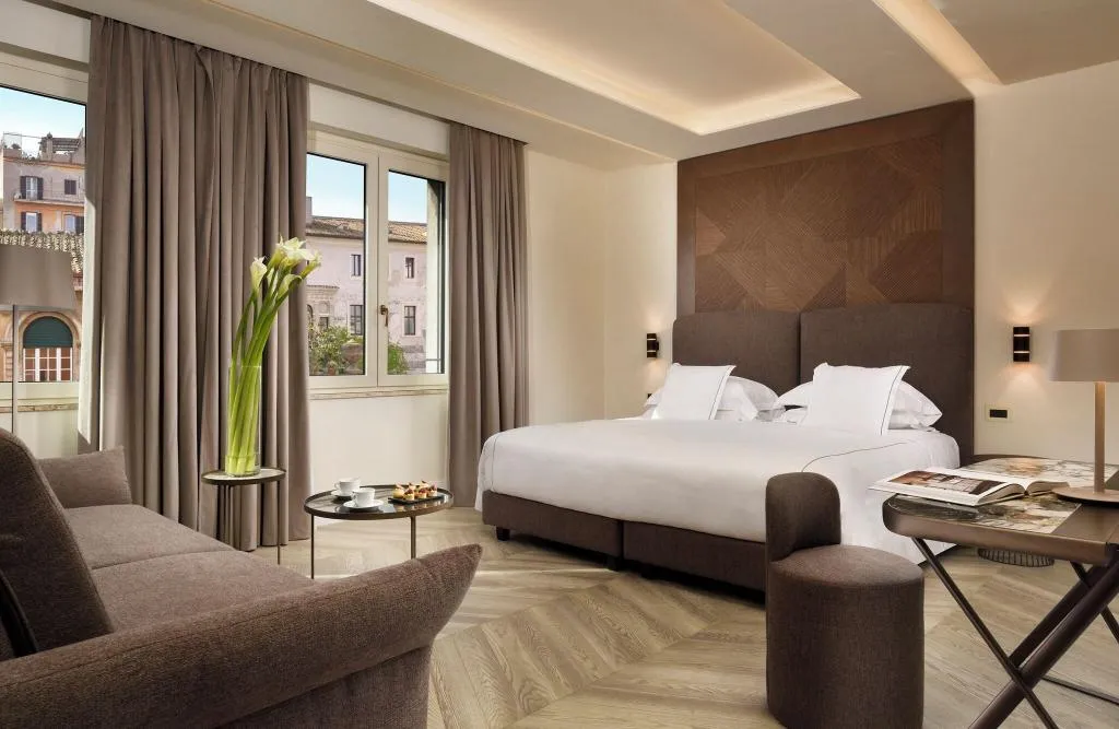 FAMILY ROOM DELUXE WITH VIEWS Room, Grand Hotel Palatino, Rome