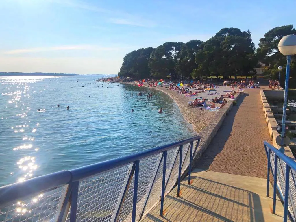 Beach, Apartments Manda, Istria