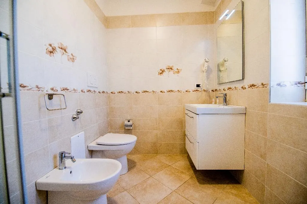 QUADRUPLE COMFORT Room, O' Sole Mio Pompei, Naples