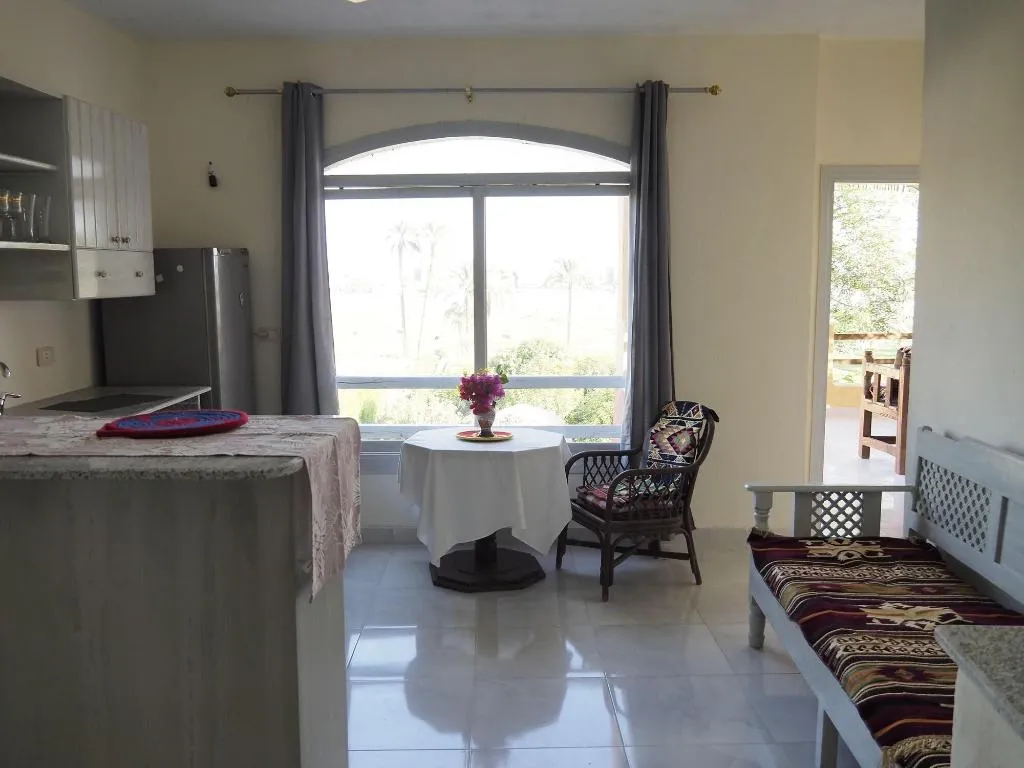 Room, Nile Compound Hotel, Luxor