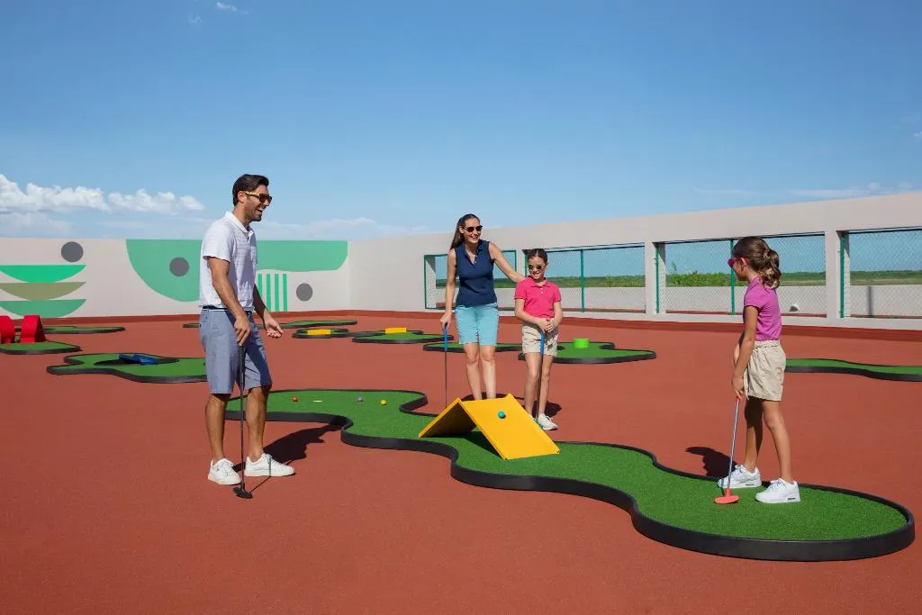 Sports and Entertainment, Dreams Jade Resort & Spa - All Inclusive, Cancun Area