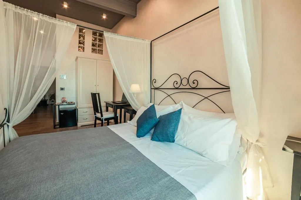 Room, B&B Marranzano, Catania