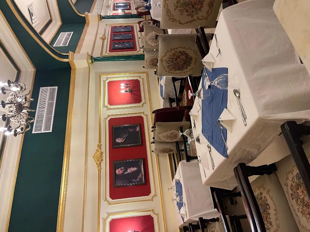 Restaurant, Cosmopolitan Cairo Hotel, Cairo